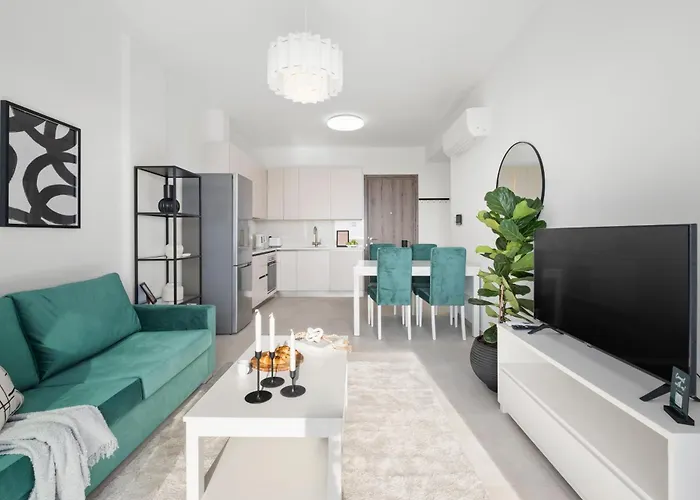 Chloe By Nomads Apartmán Klorakas